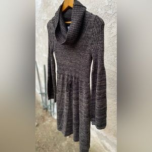 NW Calvin Klein Cowl neck Sweater Dress Sz M
